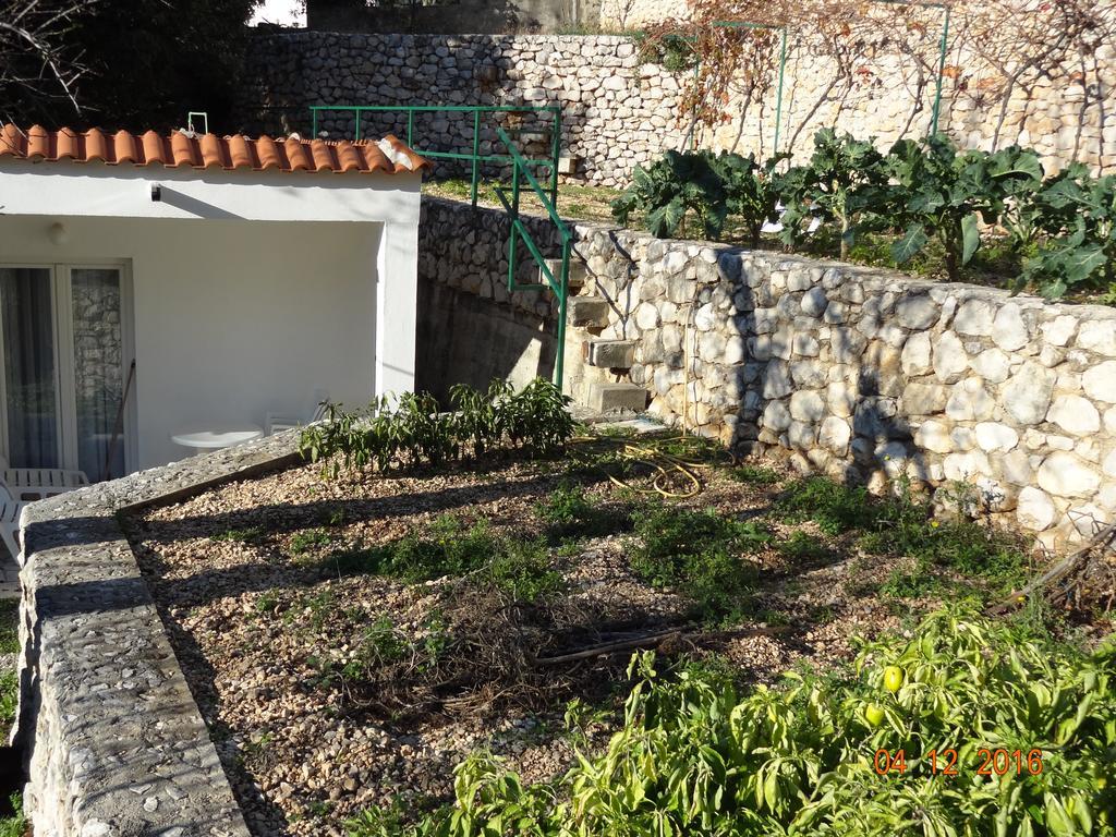 Holiday House Zorra Zivogosce Exterior photo