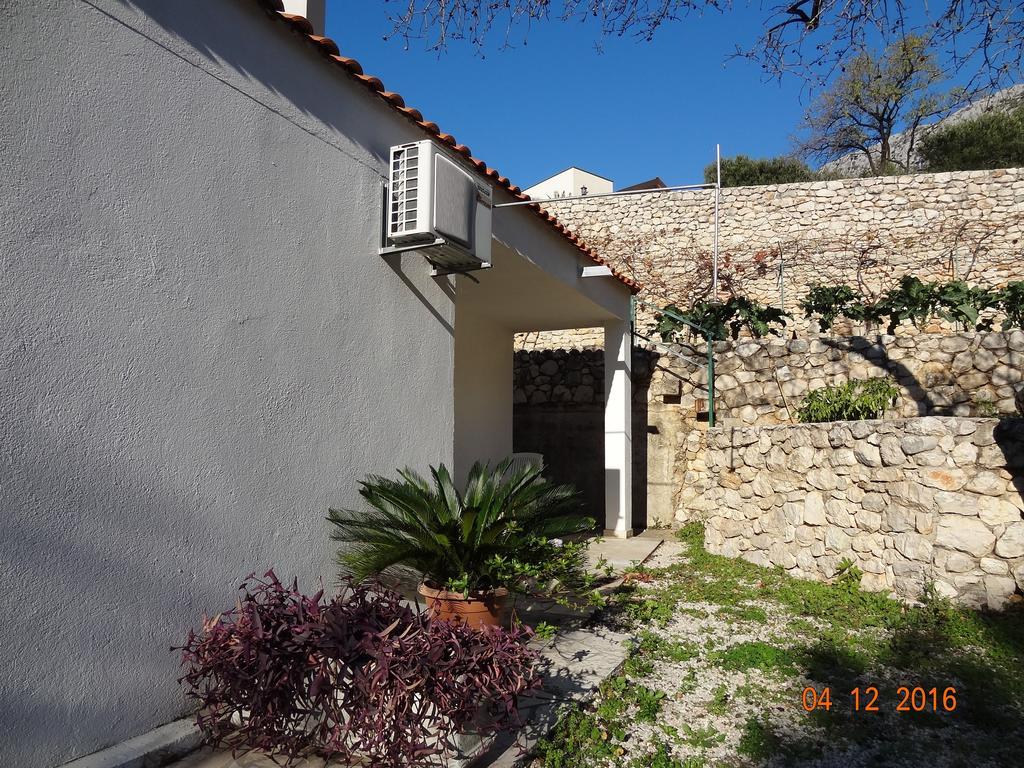 Holiday House Zorra Zivogosce Exterior photo